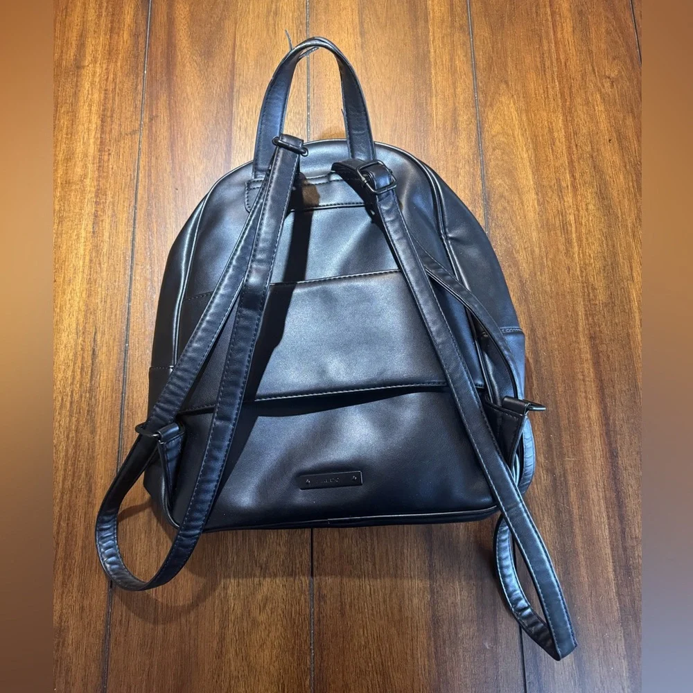 Aldo Quilted Black Leather Medium Backpack Panther‎ Gem Chain Gothic